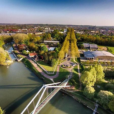 Rive Gauche Lägenhet Cuffies Exteriör bild